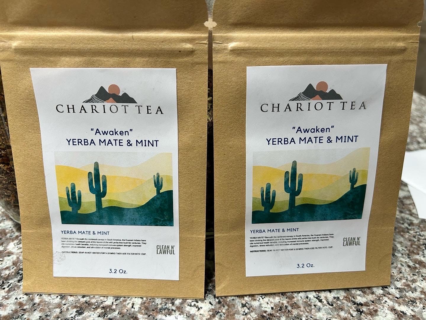 "Awaken" Organic Yerba Mate X Mint Herbal Tea(contains caffeine)